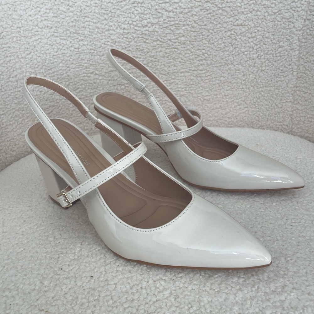 BCBGGeneration brand new patent cream block heel pointy toe slingback Size 8